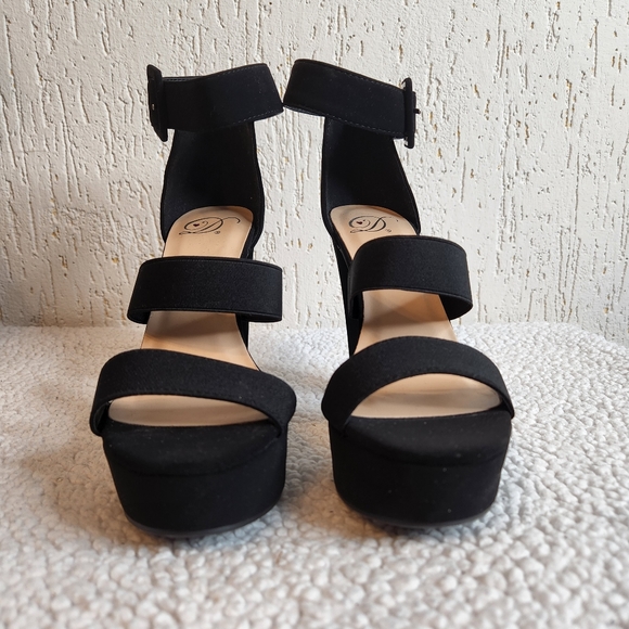 My Delicious Women shoes black strap sandals 7 - Picture 7 of 10